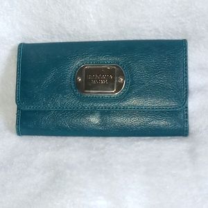 Claiborne women's wallet